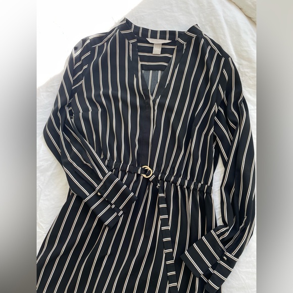 EUC Shirt Dress with belt from H&M Sz 10 - Picture 2 of 4